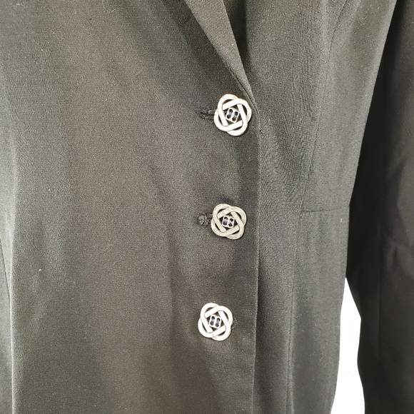 Norton McNaughton Black Mid-Length Padded Shoulders Blazer Size 10 - Picture 3 of 10